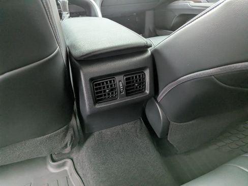 Certified 2022 Toyota Camry XLE image 13