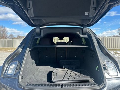 Used 2025 BMW iX M60 image 23