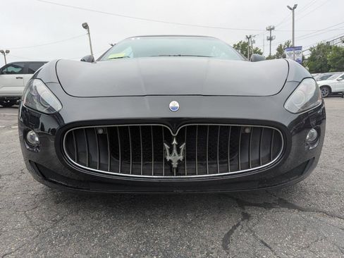 Used 2011 Maserati GranTurismo Convertible RWD image 4