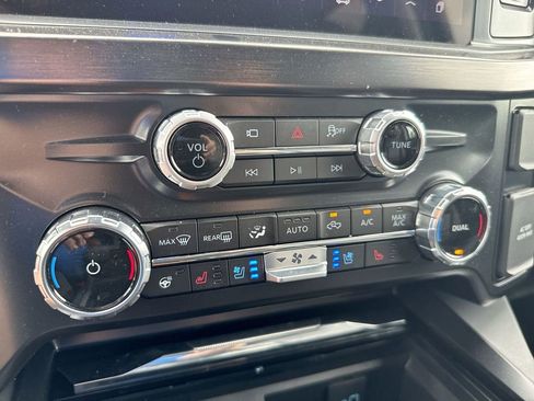 Used 2026 Ford F450 Lariat w/ Lariat Premium Package AWD/4WD image 17