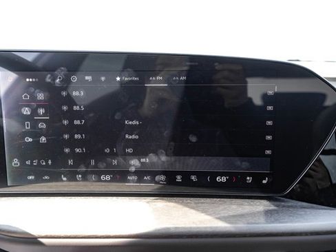 New 2025 Audi Q5 Premium Plus image 15