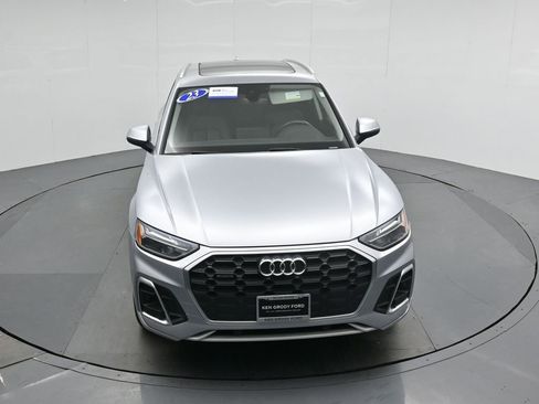 Used 2023 Audi Q5 2.0T Premium w/ Convenience Package image 38