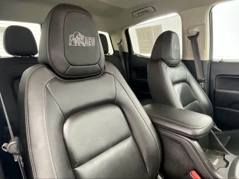 Used 2021 Chevrolet Colorado ZR2 w/ Colorado ZR2 Bison Edition image 13