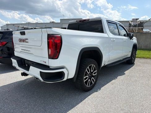 Used 2023 GMC Sierra 1500 AT4 w/ AT4 Premium Package AWD/4WD image 5