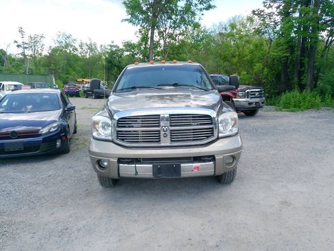 Used 2008 Dodge Ram 3500 Truck Laramie AWD/4WD image 4