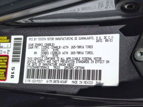Used 2021 Toyota Tacoma TRD Off-Road w/ TRD Premium Off Road Package AWD/4WD image 24