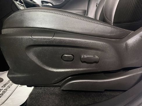 Used 2018 Buick Encore Preferred FWD image 12