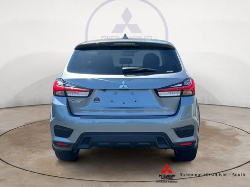 Used 2023 Mitsubishi Outlander Sport SE AWD/4WD image 4
