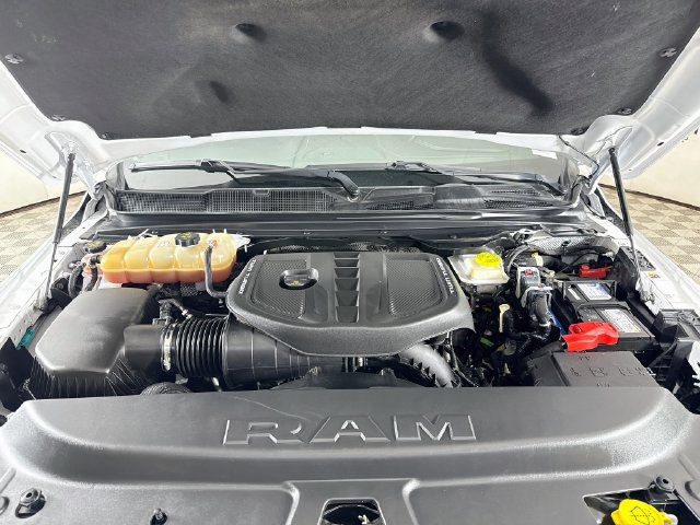 Used 2025 RAM 1500 Limited AWD/4WD image 31