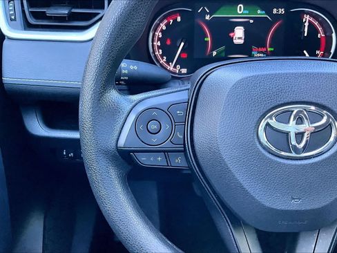 Certified 2025 Toyota RAV4 XLE AWD/4WD image 24