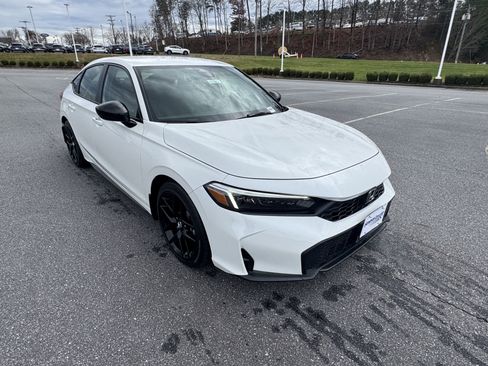 New 2026 Honda Civic Sport image 3