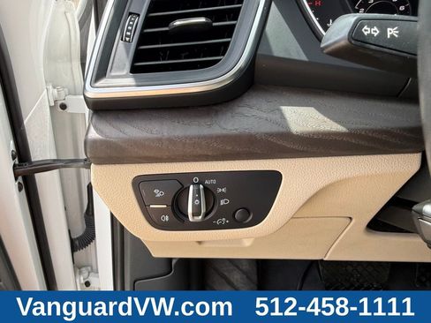 Used 2019 Audi Q5 2.0T Premium Plus w/ Premium Plus Package AWD/4WD image 21
