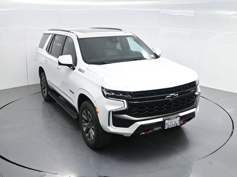 Used 2023 Chevrolet Tahoe Z71 w/ Luxury Package AWD/4WD image 53