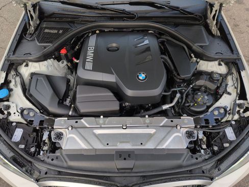 Used 2025 BMW 330i 330i w/ Convenience Package image 34