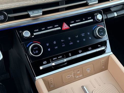 New 2026 Hyundai Santa Fe Calligraphy w/ Tow & Go Package FWD image 30