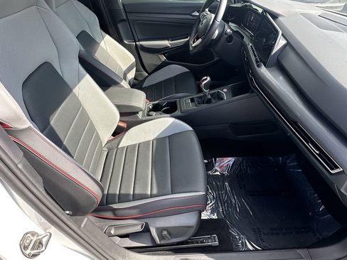 Used 2022 Volkswagen GTI SE image 15