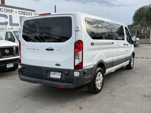 Used 2017 Ford Transit 350 XLT image 8