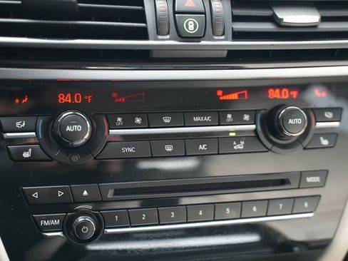 Used 2014 BMW X5 xDrive50i image 39