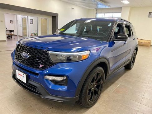 Certified 2023 Ford Explorer ST w/ Equipment Group 401A image 4