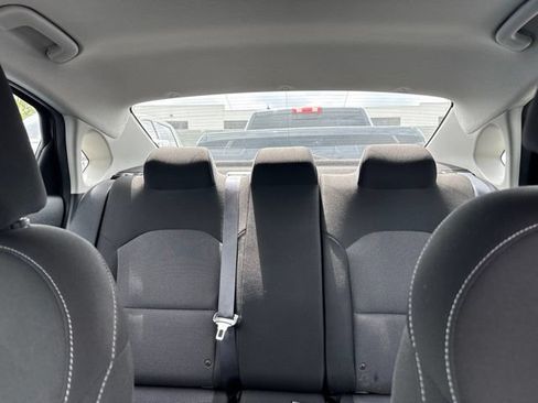 Used 2023 Kia Forte LXS FWD image 8