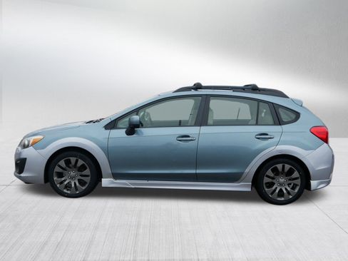 Used 2012 Subaru Impreza 2.0i Sport Premium image 4