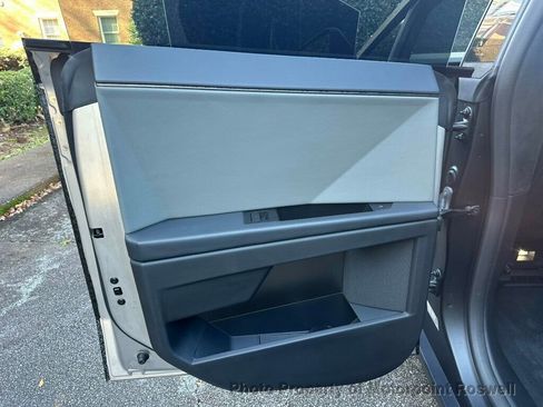 Used 2024 Tesla Cybertruck AWD Crew Cab image 20