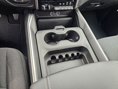 New 2026 RAM 3500 Big Horn AWD/4WD image 23