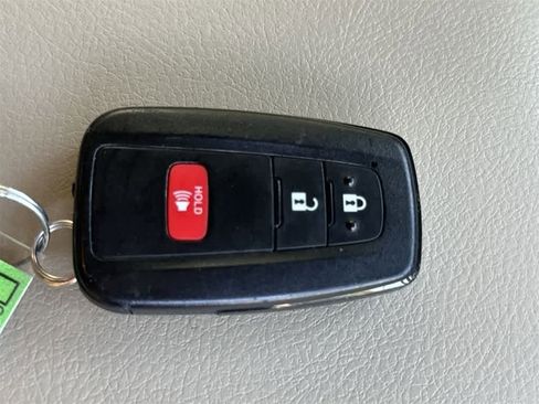 Used 2023 Toyota 4Runner Limited image 28