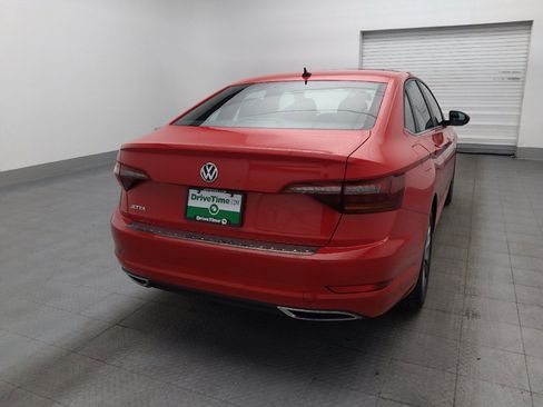 Used 2019 Volkswagen Jetta R-Line w/ R-Line Cold Weather Package FWD image 7