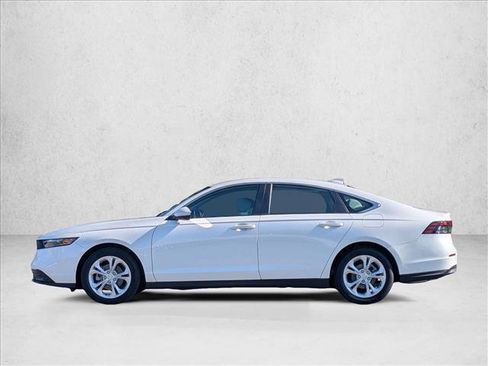Used 2024 Honda Accord LX image 9