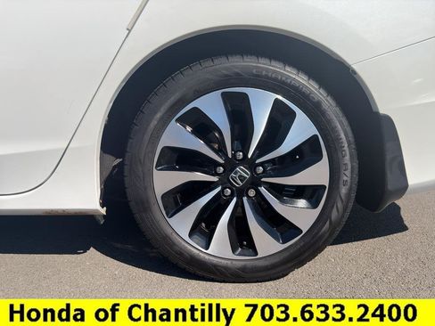 Used 2015 Honda Accord EX-L image 29