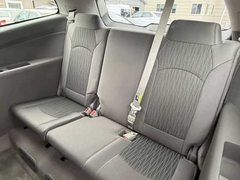 Used 2017 Chevrolet Traverse LS FWD image 14