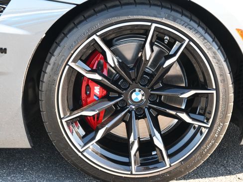 Used 2025 BMW Z4 M40i w/ Premium Package image 18