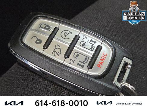 Used 2023 Chrysler Voyager LX image 35