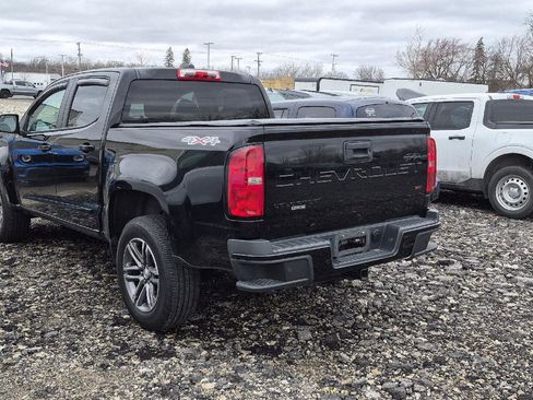 Used 2022 Chevrolet Colorado W/T w/ Custom Special Edition image 4