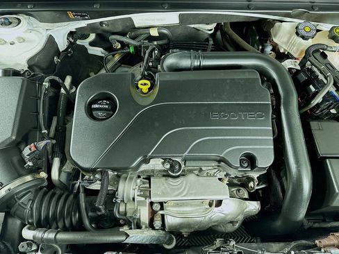 Used 2024 Chevrolet Malibu LT image 39