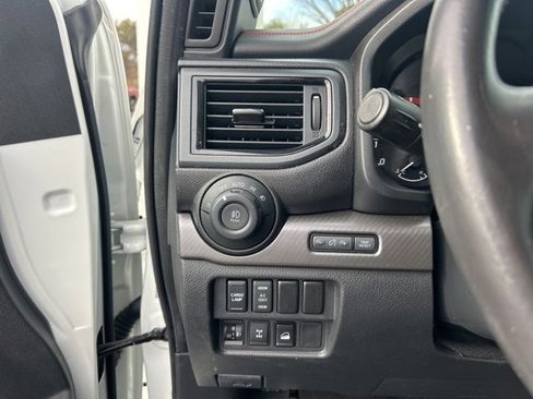 Used 2022 Nissan Titan PRO-4X w/ Pro-4x Convenience Package image 26