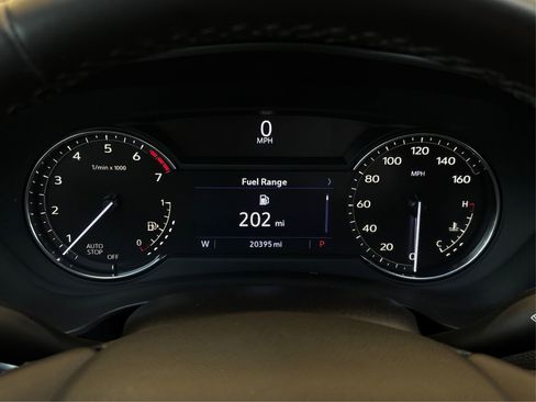 Used 2023 Cadillac XT4 Luxury image 18