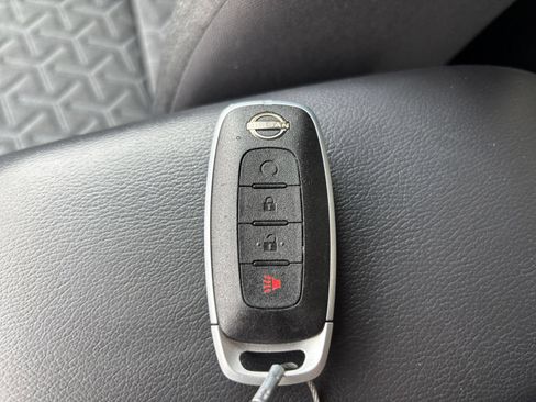 Used 2026 Nissan Kicks SV FWD image 21