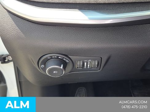 Used 2025 Jeep Compass Latitude AWD/4WD image 27