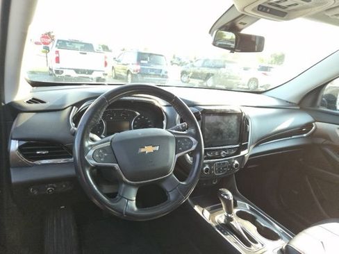 Used 2018 Chevrolet Traverse LT AWD/4WD image 10