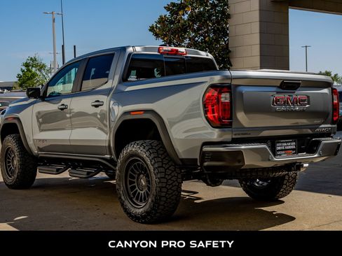 Used 2024 GMC Canyon AT4X AWD/4WD image 7