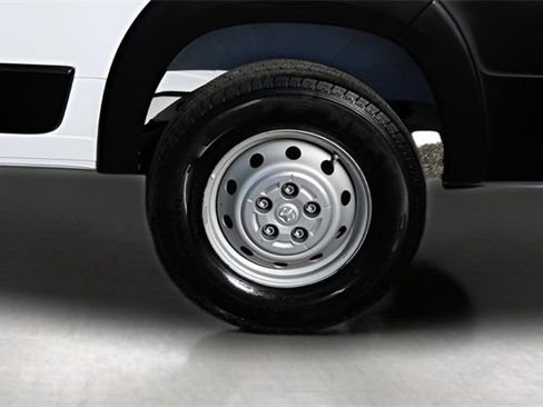 Used 2023 RAM ProMaster 2500 image 24