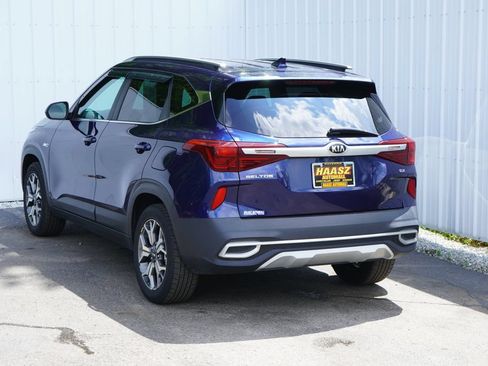 Used 2021 Kia Seltos EX AWD/4WD image 4