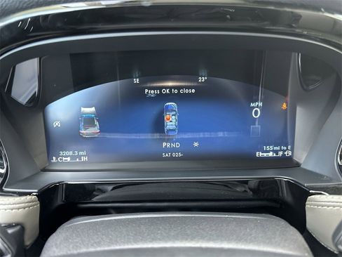 Used 2024 Lincoln Corsair Reserve w/ Equipment Group 201A image 15