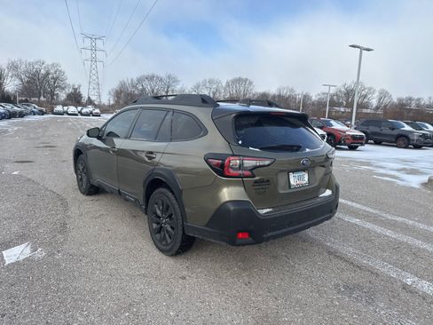 Used 2024 Subaru Outback Onyx Edition image 18