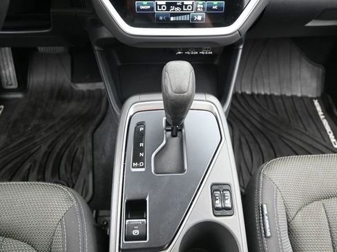 Used 2024 Subaru Crosstrek 2.0i Premium image 10