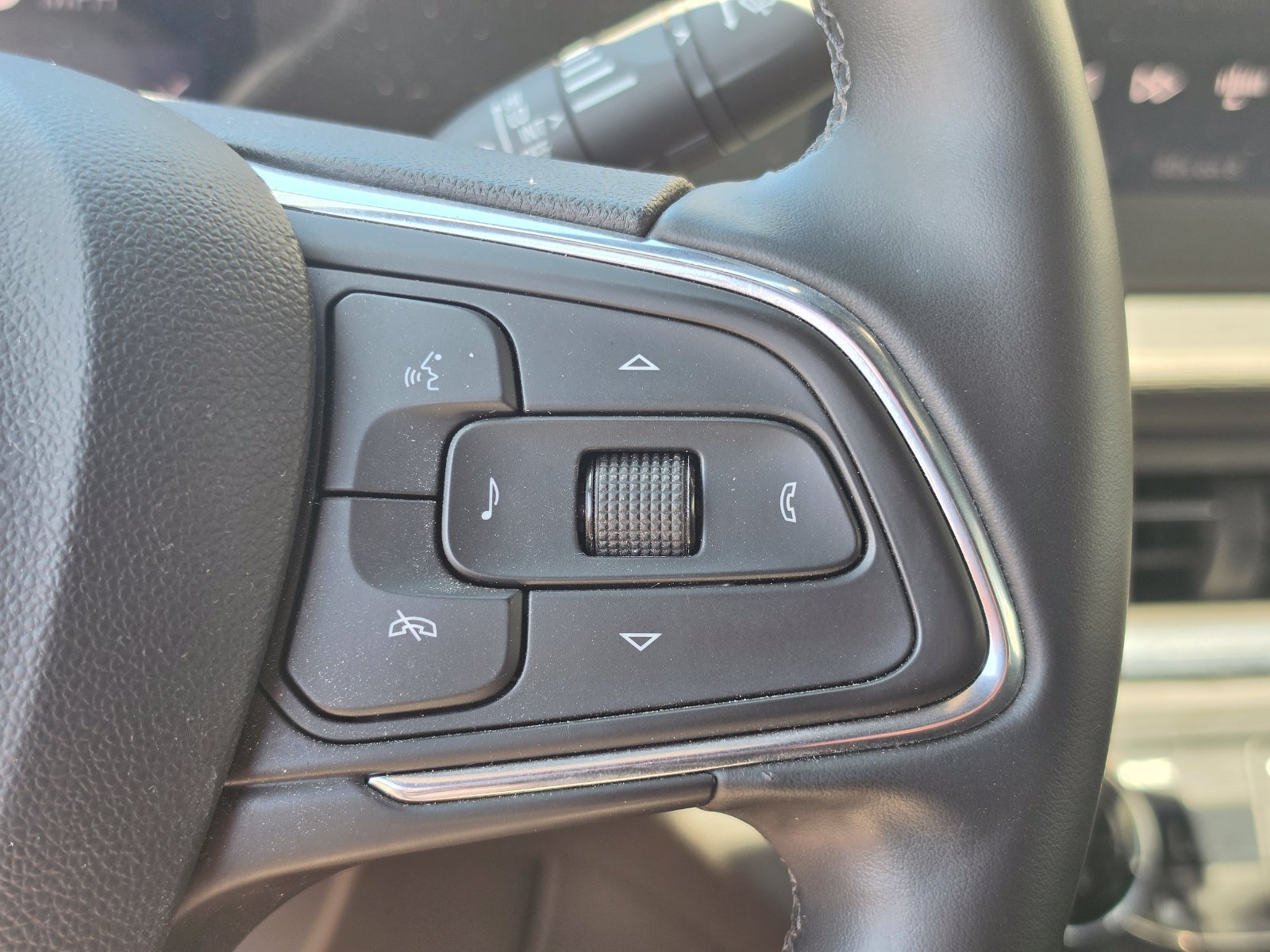 Used 2025 Buick Envista Preferred w/ Convenience I Package FWD image 12