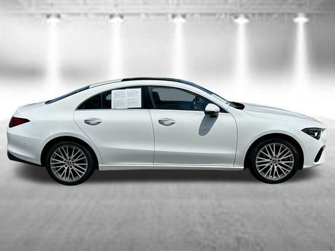 Used 2025 Mercedes-Benz CLA 250 image 4