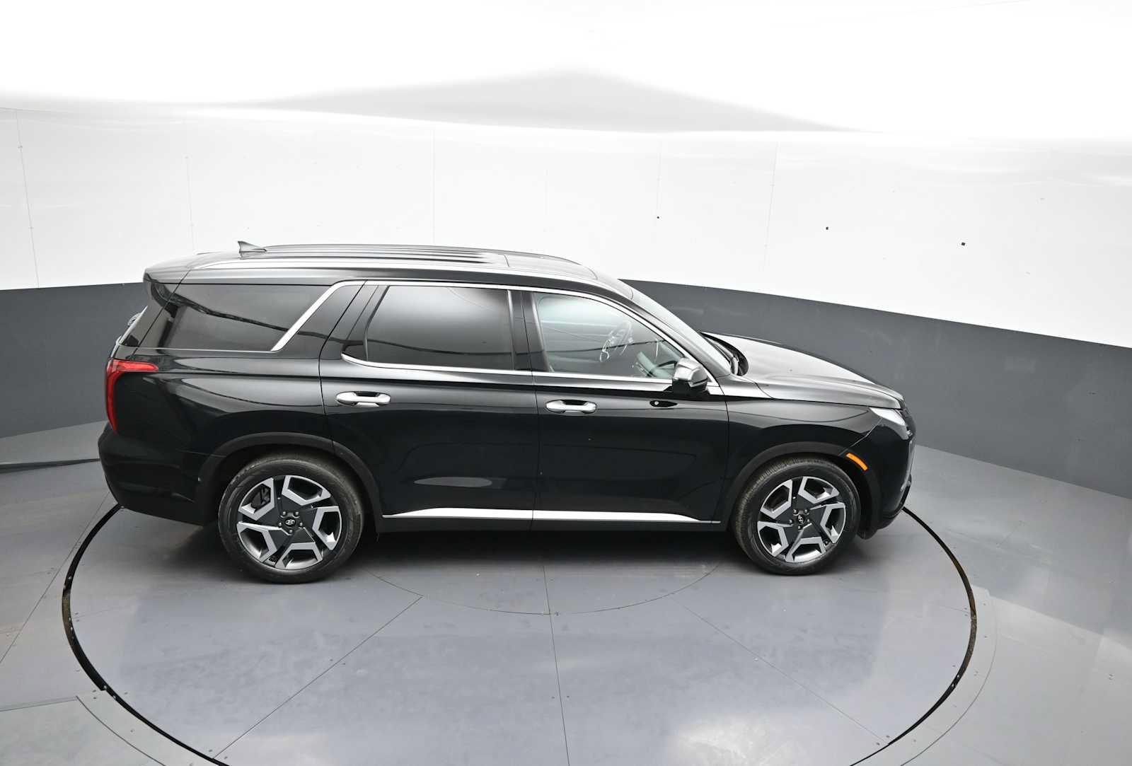 Certified 2023 Hyundai Palisade SEL w/ Cargo Package AWD/4WD image 39